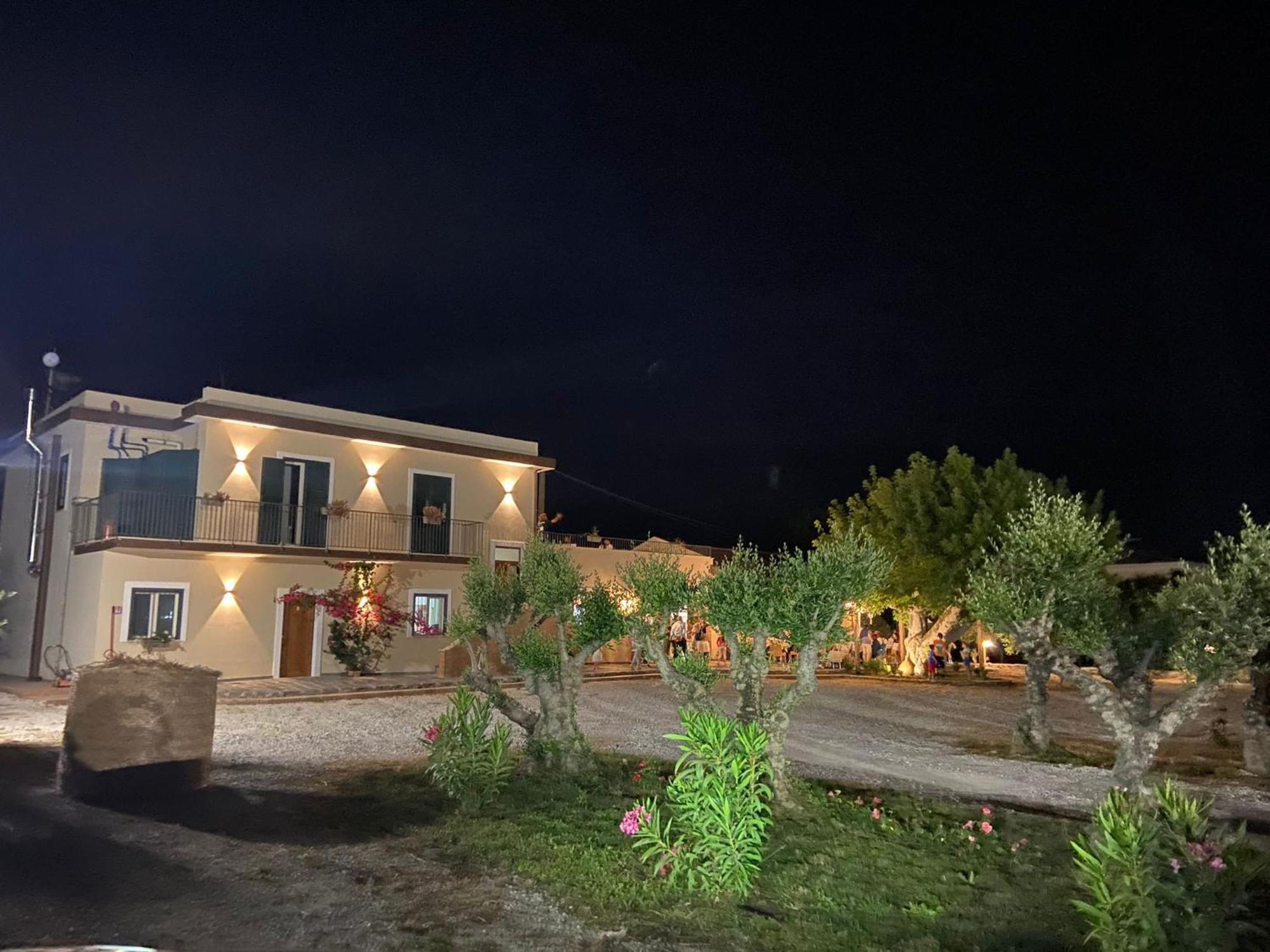 B&B Tenuta San Michele Capaccio Eksteriør bilde
